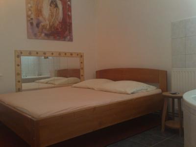 DOMINO - noční klub foto 2