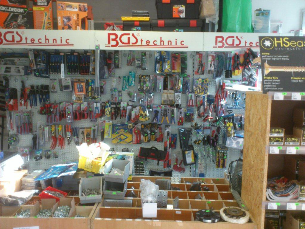 Dalibor Pospíšil - Železářství v Mlazicích foto 4