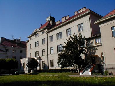 Střední škola managementu a grafiky