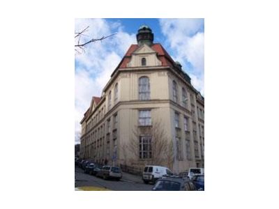 GYMNÁZIUM NA ZATLANCE foto 2