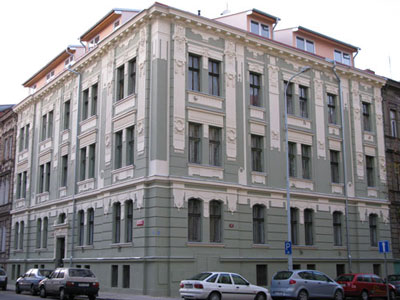 Vertikály - výškové a stavební práce, s.r.o. foto 2