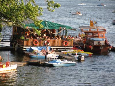 S.P.L.A.V. PRAHA s.r.o. - půjčovna loděk a šlapadel