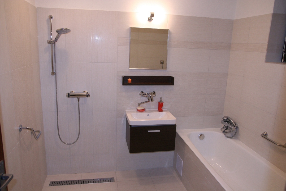 LevnéKoupelny.eu - Robert Šíma foto 2