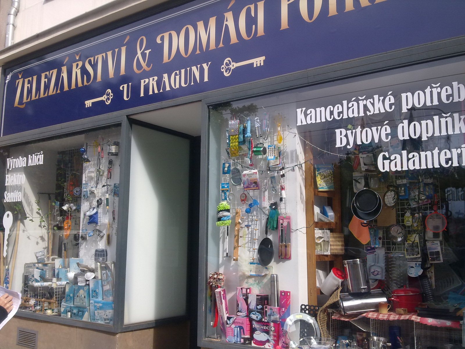 Železářství a domácí potřeby U Praguny foto 3