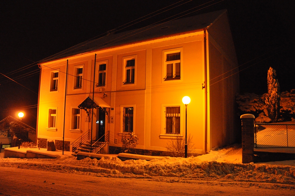 Vrané nad Vltavou - obecní úřad