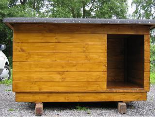 Zdeněk Čech - výroba psích boud foto 2