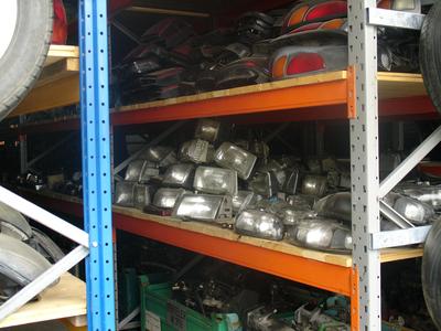 AUTOVRAKOVIŠTĚ - AUTODÍLY KADLEC foto 3