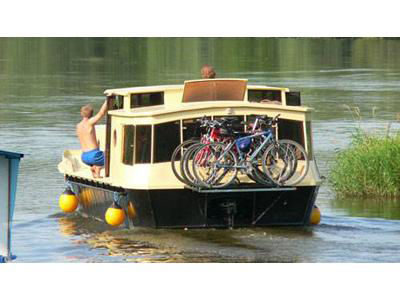 Půjčovna lodí Hamboot foto 2
