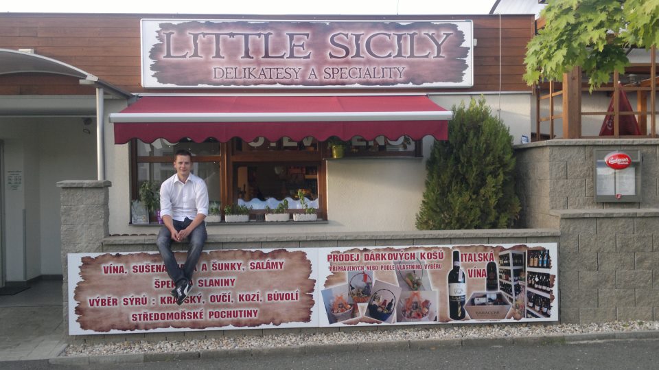 Little Sicily - Delikatesy a speciality