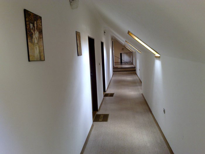 COUNTRY SALOON foto 3