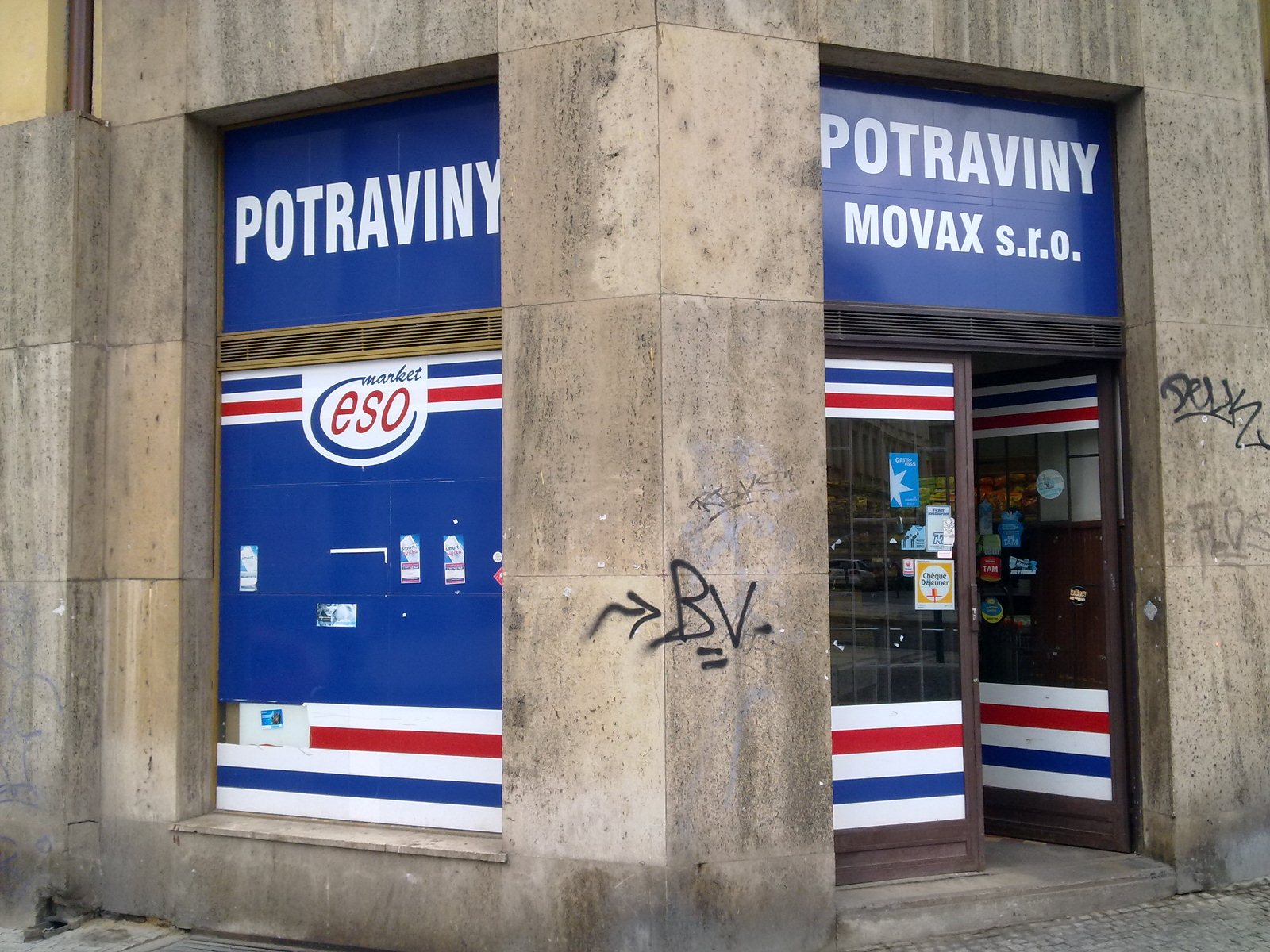 Potraviny MOVAX foto 3