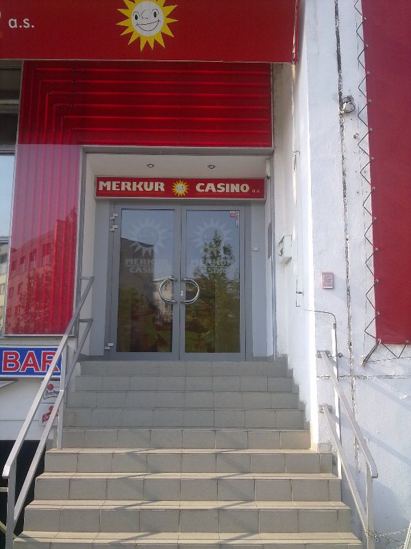 MERKUR CASINO foto 2