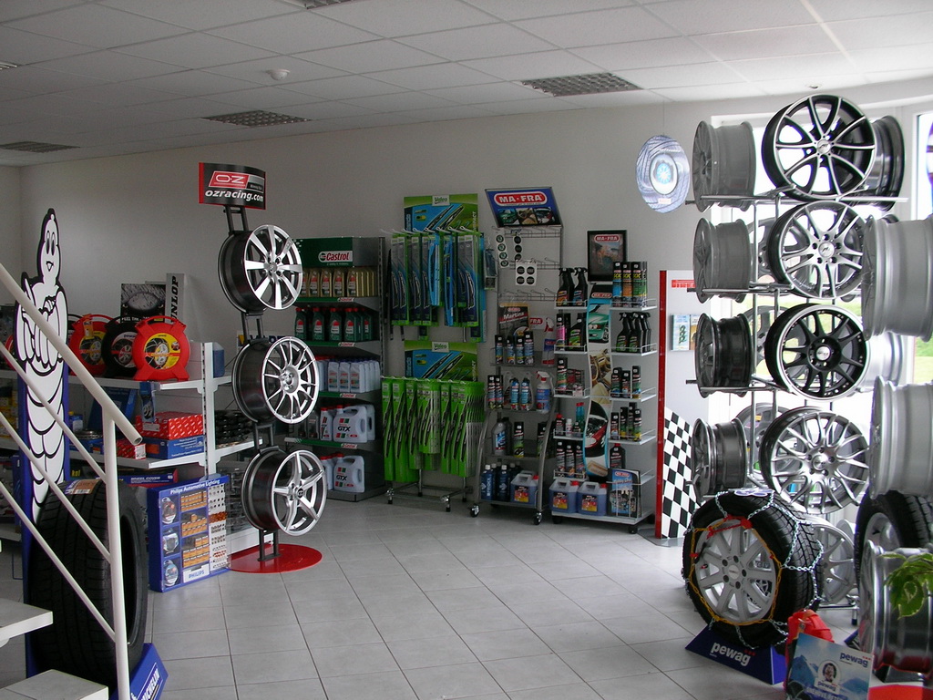 PNEU DRNEC s.r.o. - autoservis foto 3