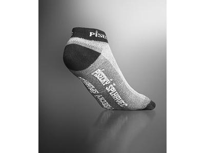 Alena Cendelínová - prodej fotbalových a hokejových potřeb foto 4