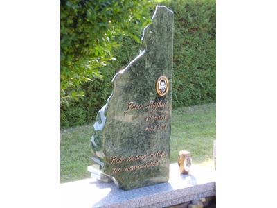 KÁMEN TLUMAČOV - kamenictví foto 2