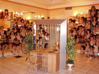 SVĚT PARUK - Eva Charouzová foto 2