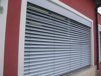 Žaluzie, okna - Sýkora foto 3