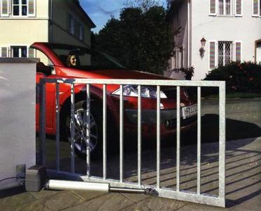 Kolář - Dveřní a vratové systémy foto 3