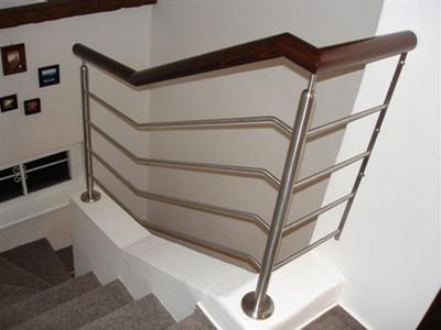 ATYKS - výroba nerezových schodišť a zábradlí foto 4