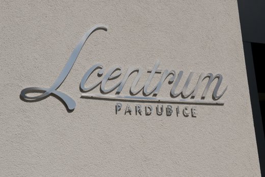 L Centrum Pardubice - VÝCHODOČESKÉ LASEROVÉ CENTRUM foto 2