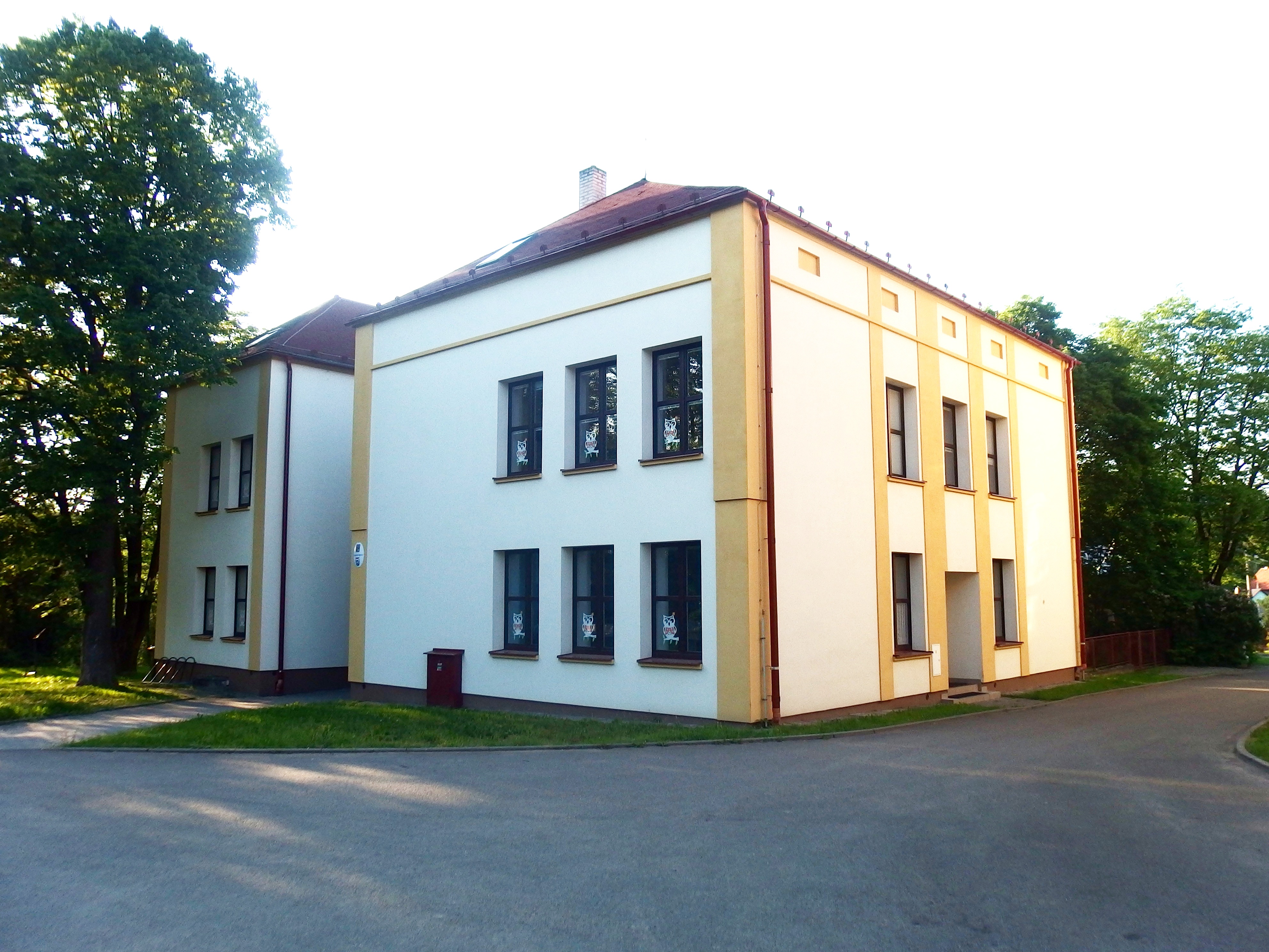 Základní škola a Mateřská škola Branky, okres Vsetín foto 2