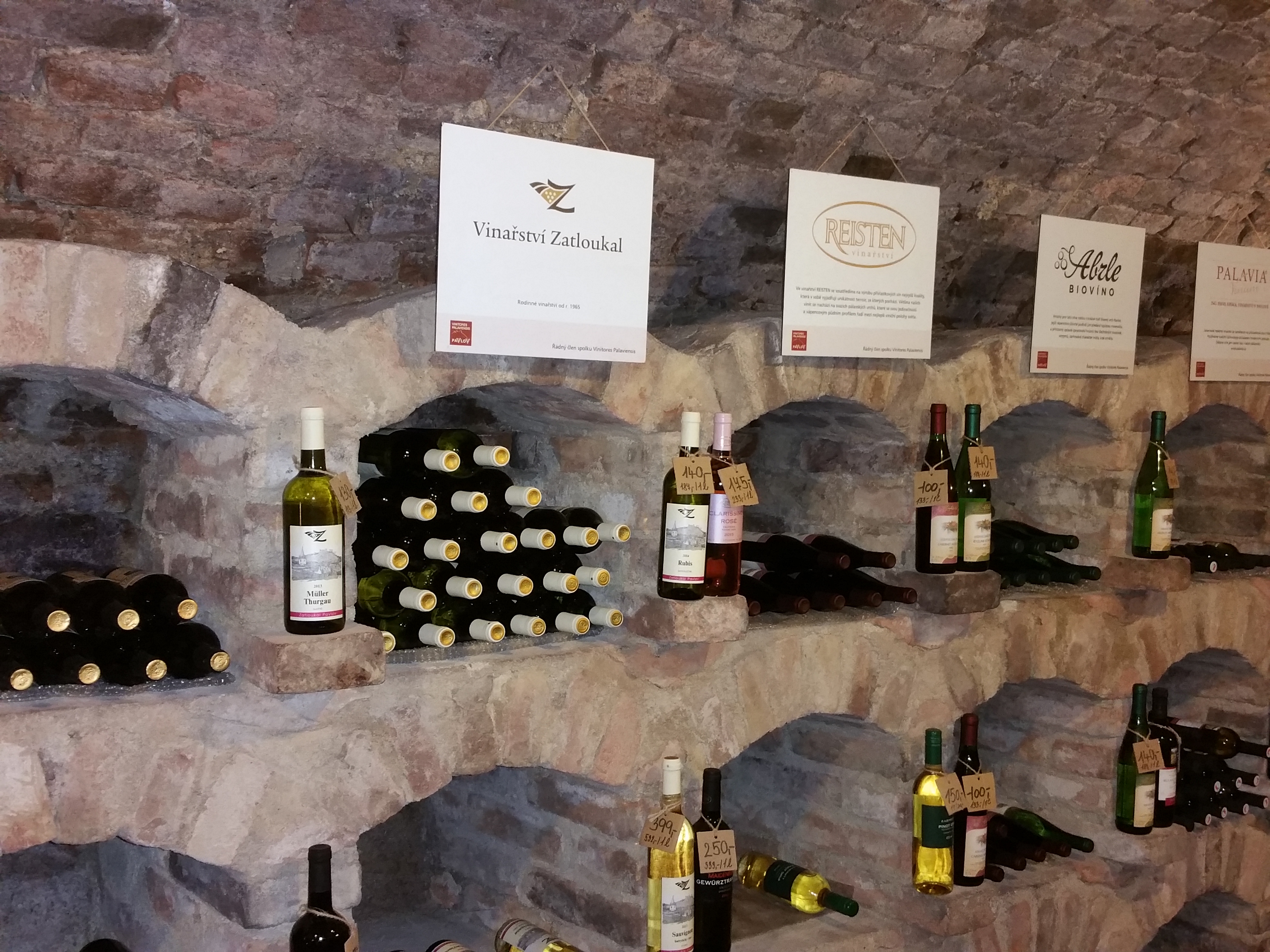 Místní lidová knihovna Pavlov foto 4