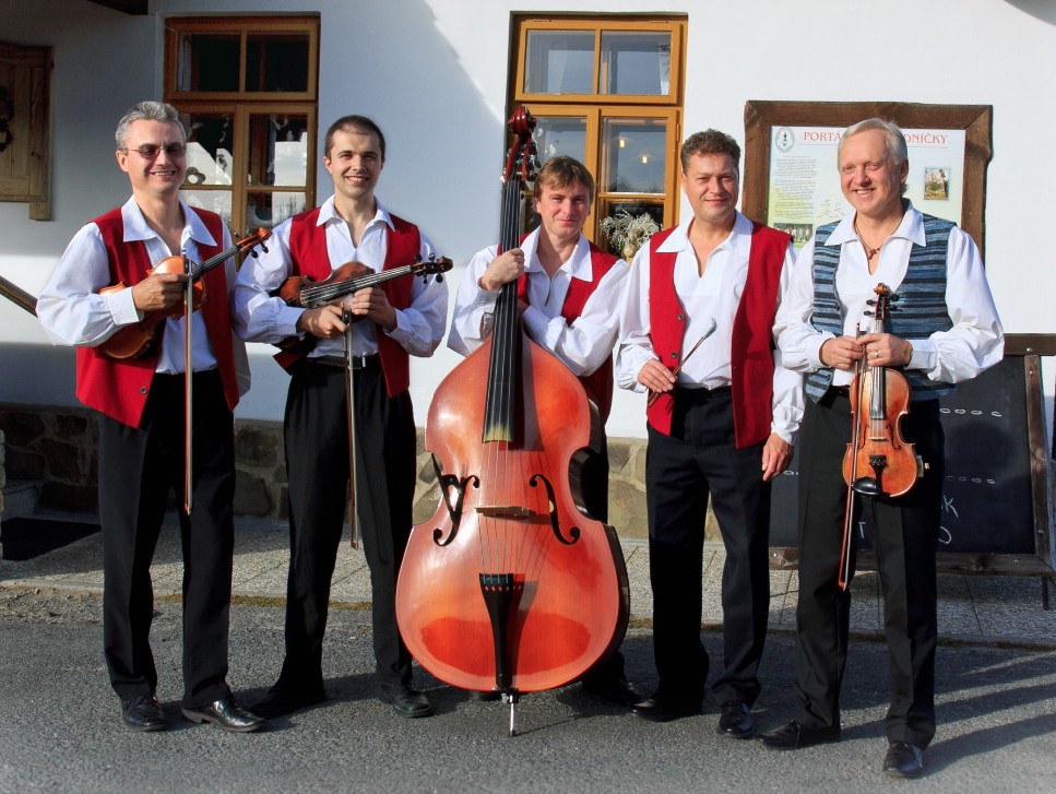 Cimbálová muzika Satina foto 2