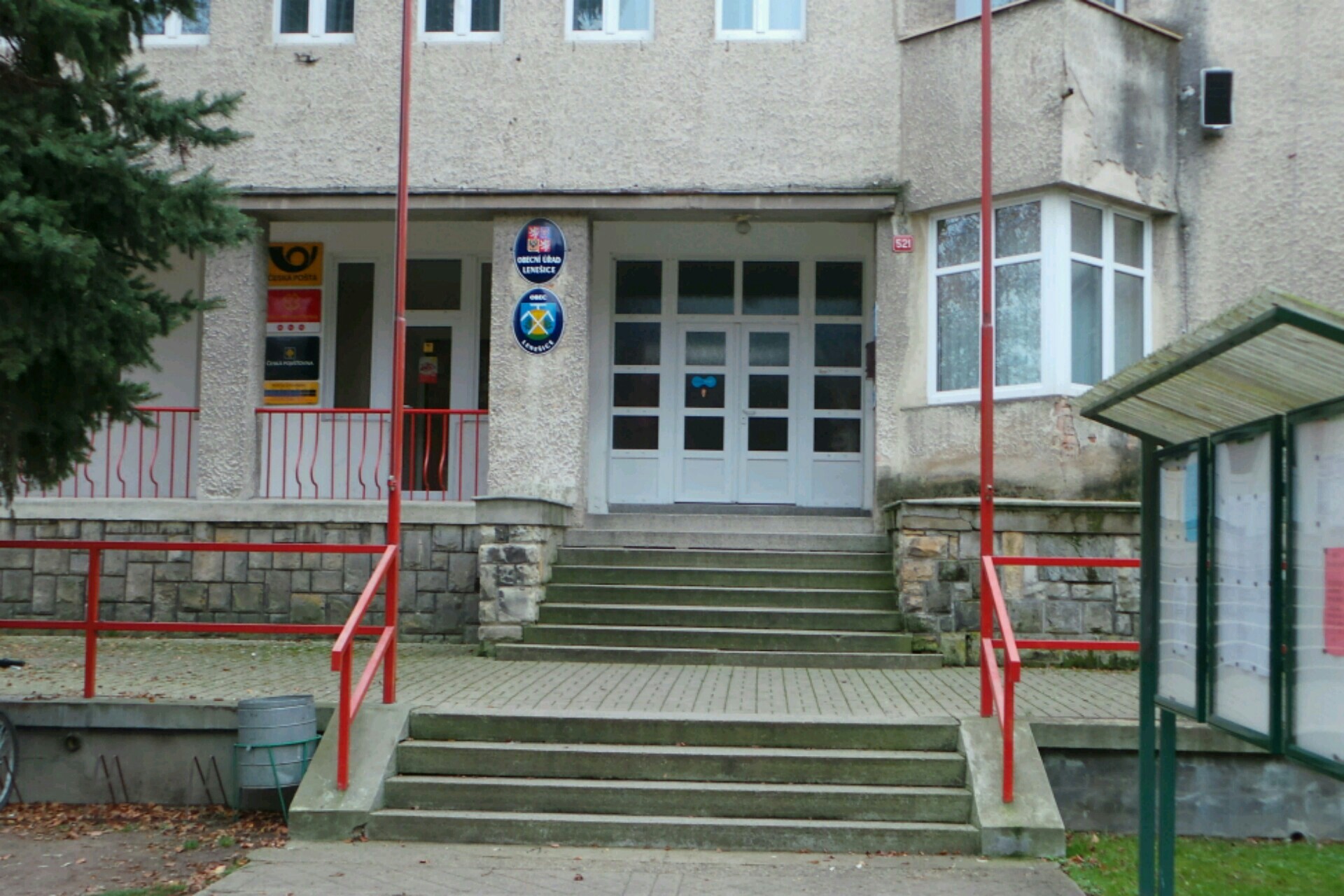 Lenešice - obecní úřad