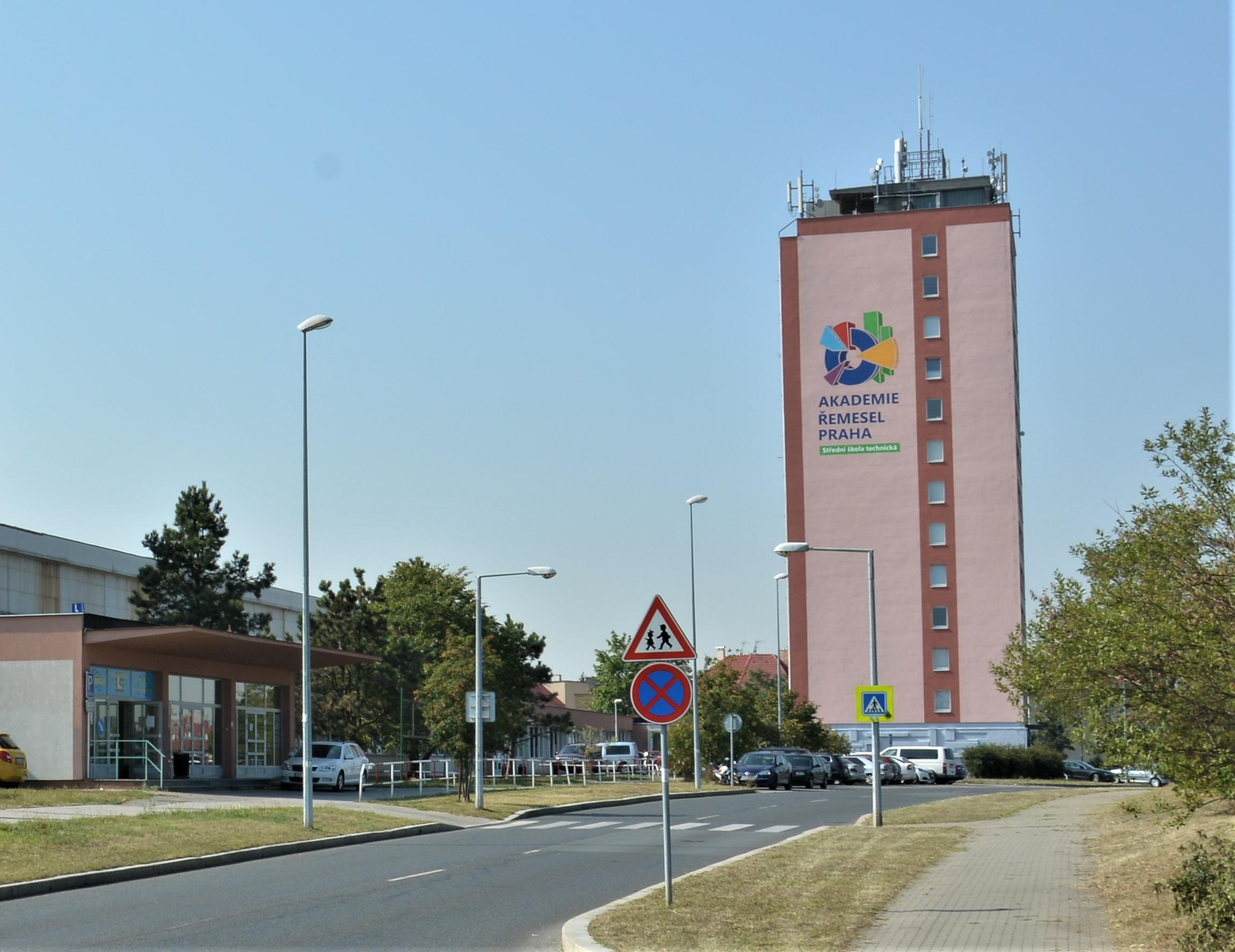 Akademie řemesel Praha - Střední škola technická