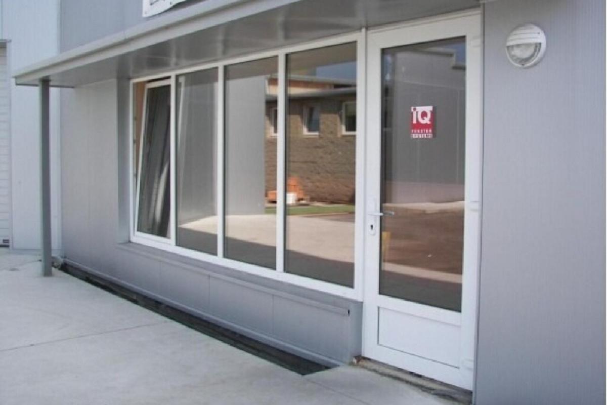 Výroba oken a dveří - EKOMONT