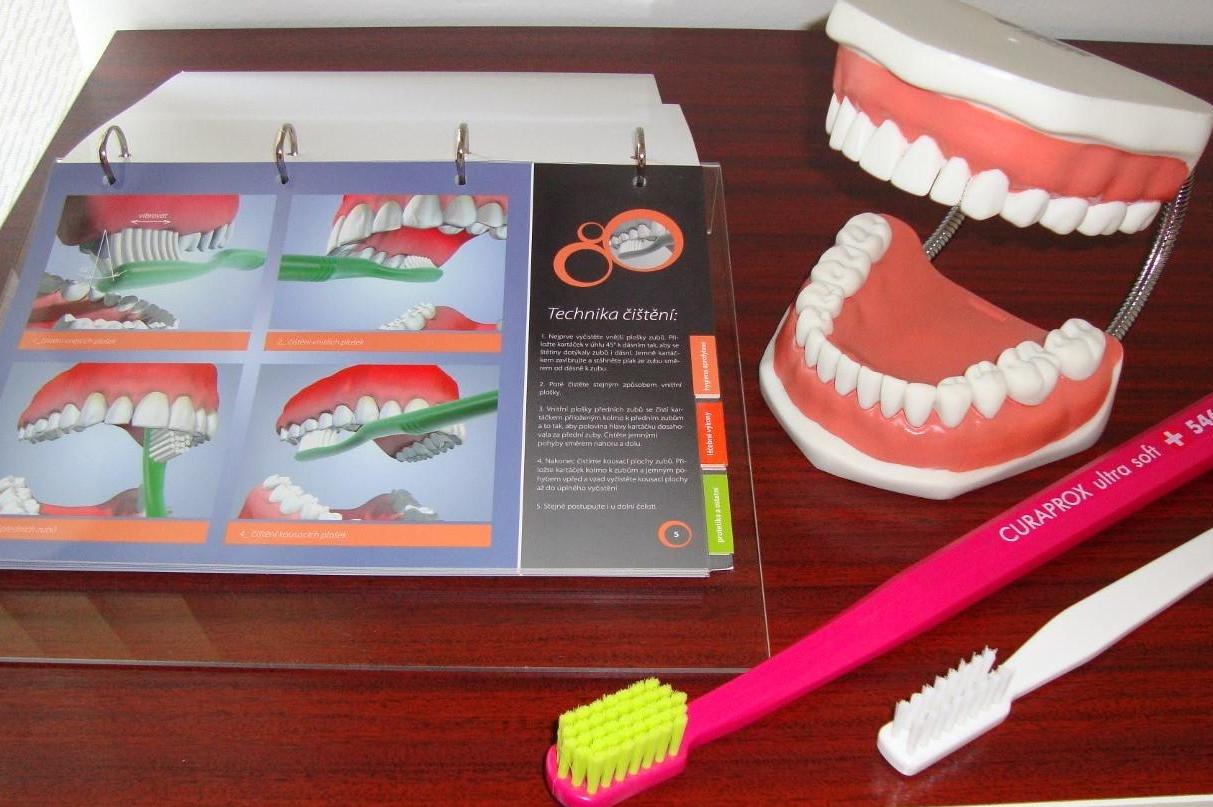 Jana Kramlová - dentální hygiena foto 1