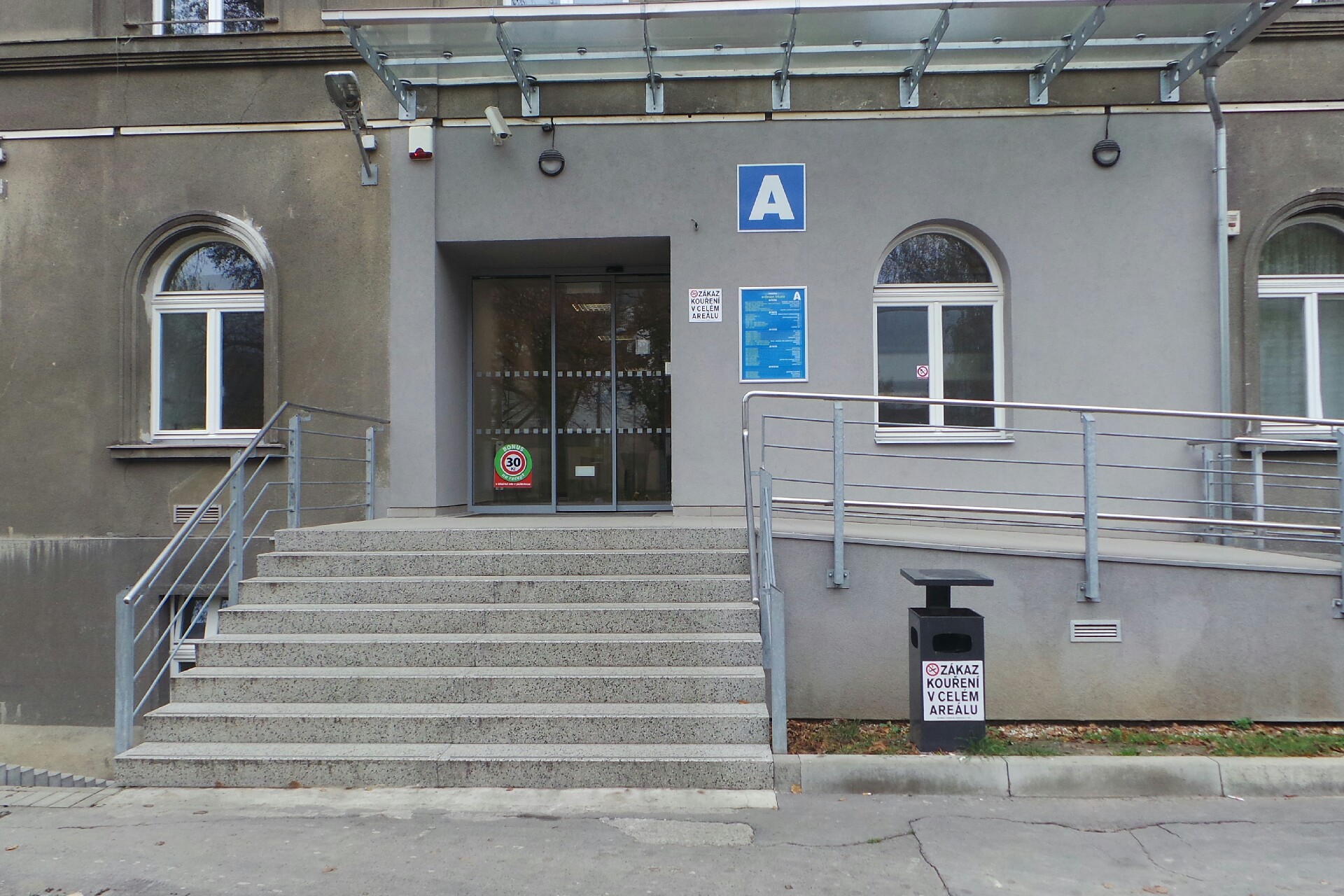 MUDr. Tomáš Dambrich