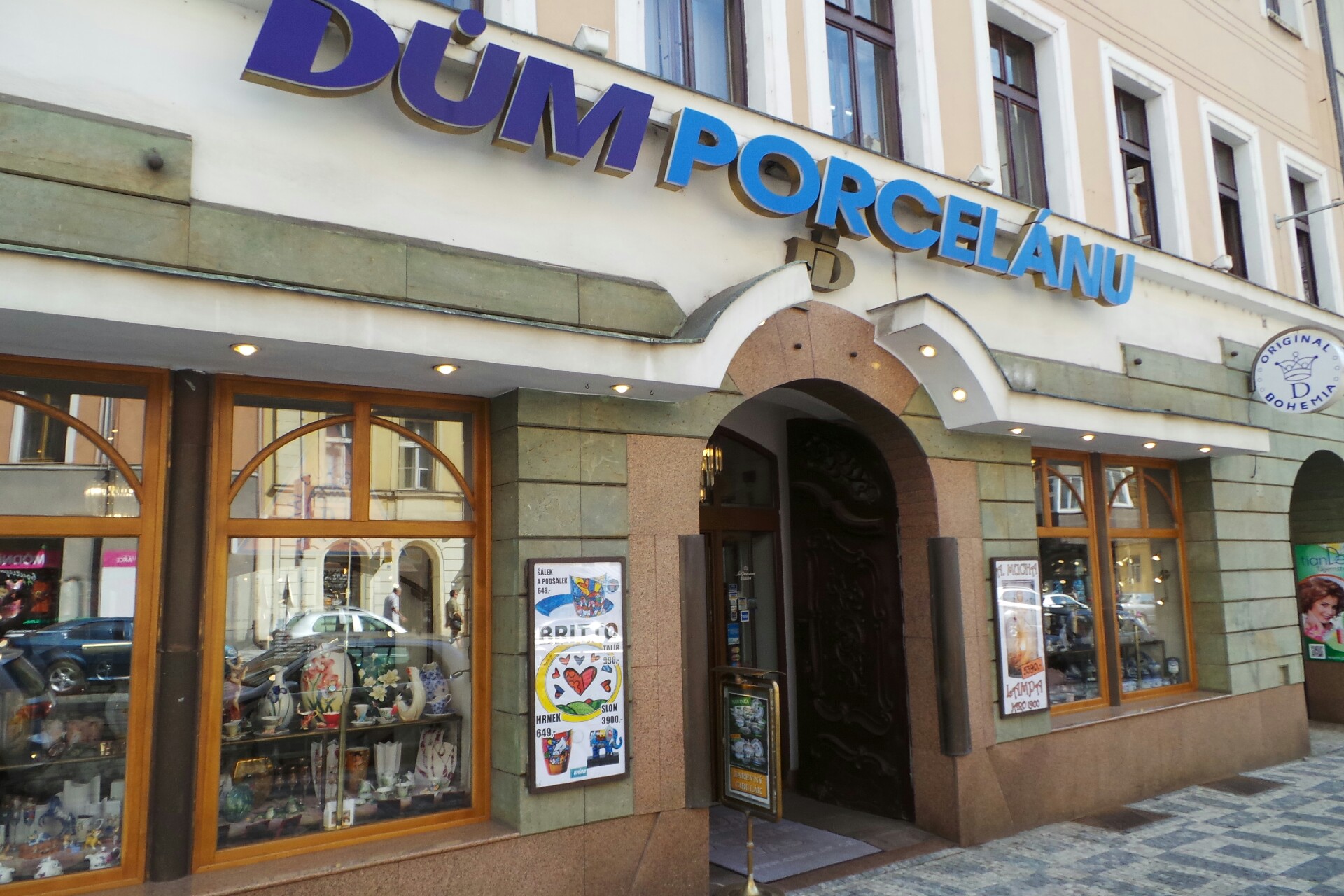 Dům porcelánu foto 2
