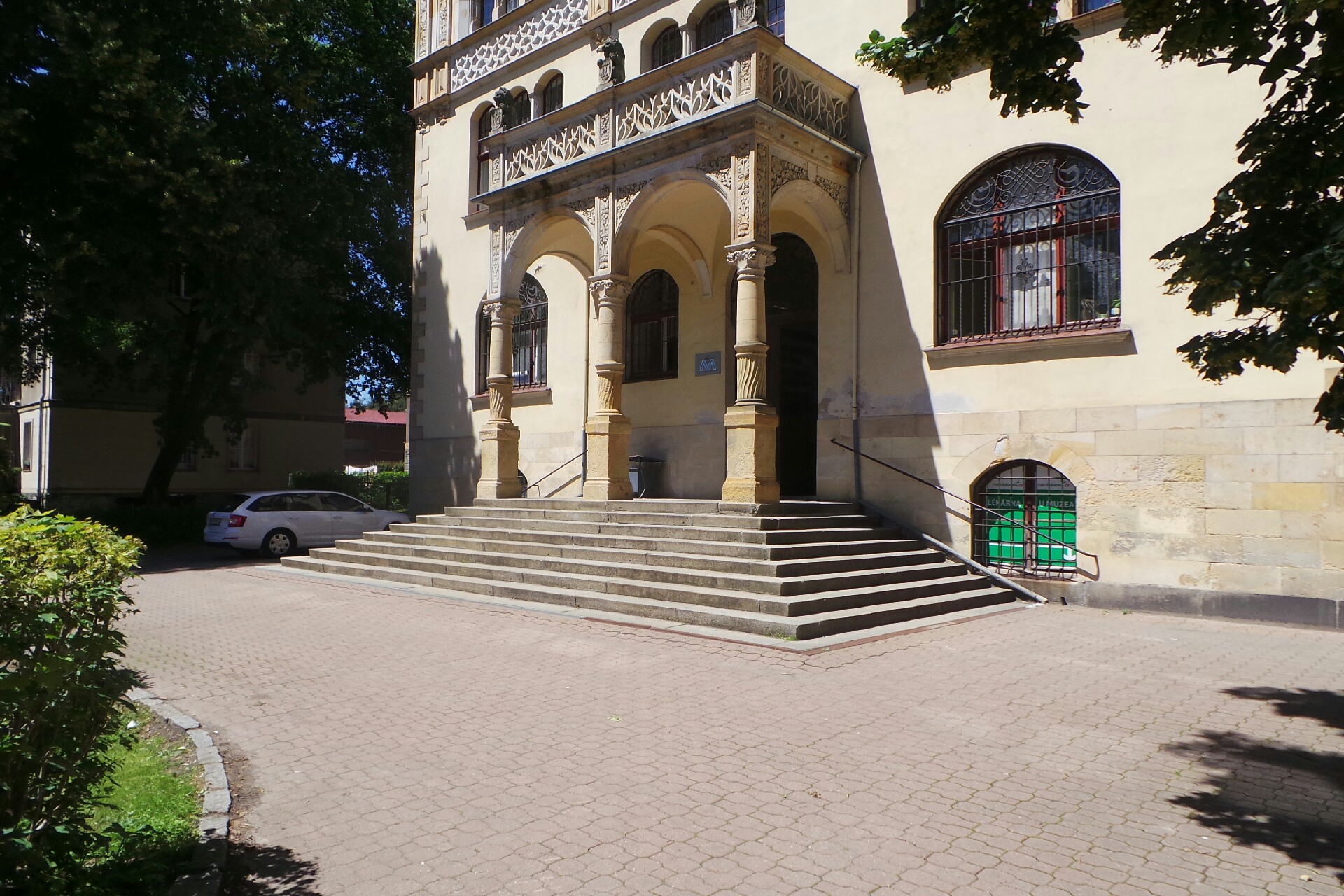 MUDr. Lucie Skálová, MediClinic a.s.