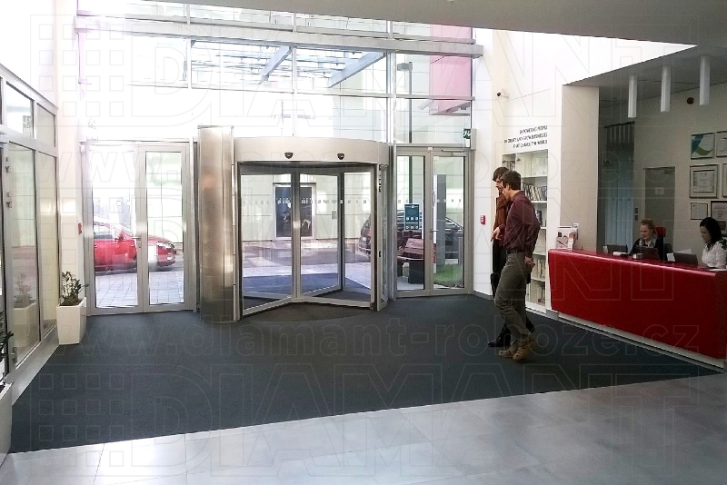 DIAMANT AK s.r.o. - rohože a čisticí zóny foto 4