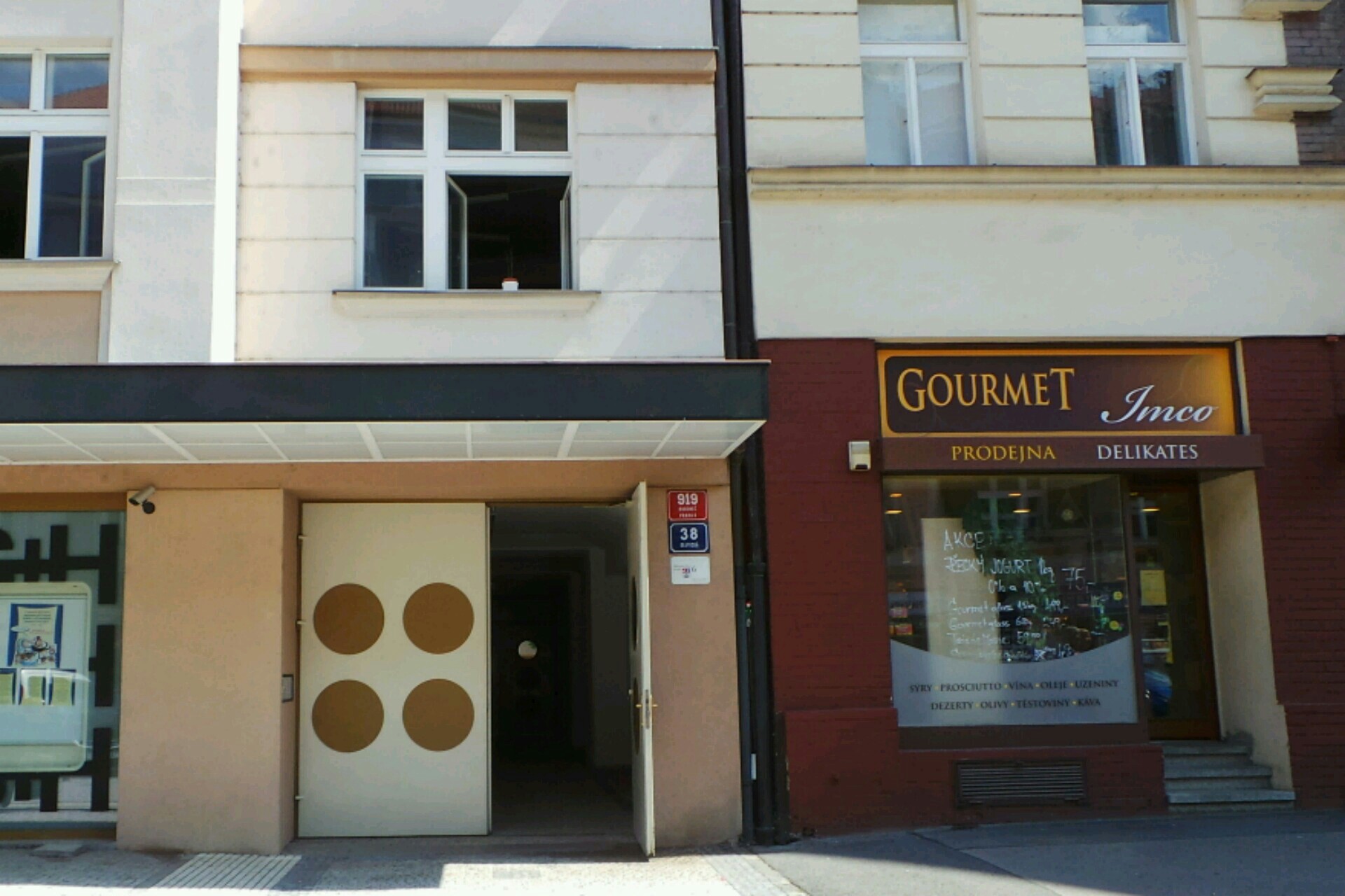 DENTOS, spol. s r.o.