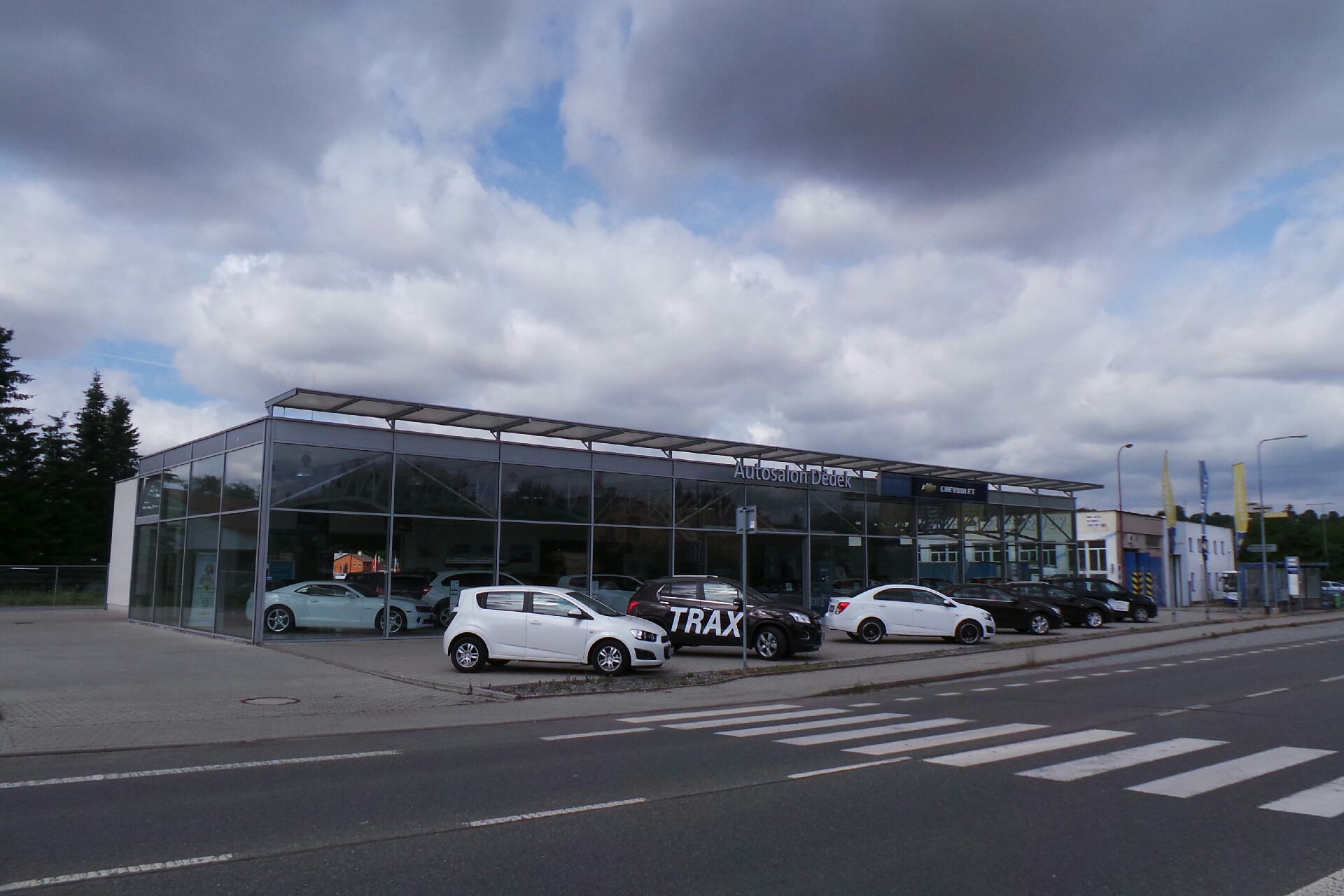 Autosalon Dědek, s.r.o. - OPEL