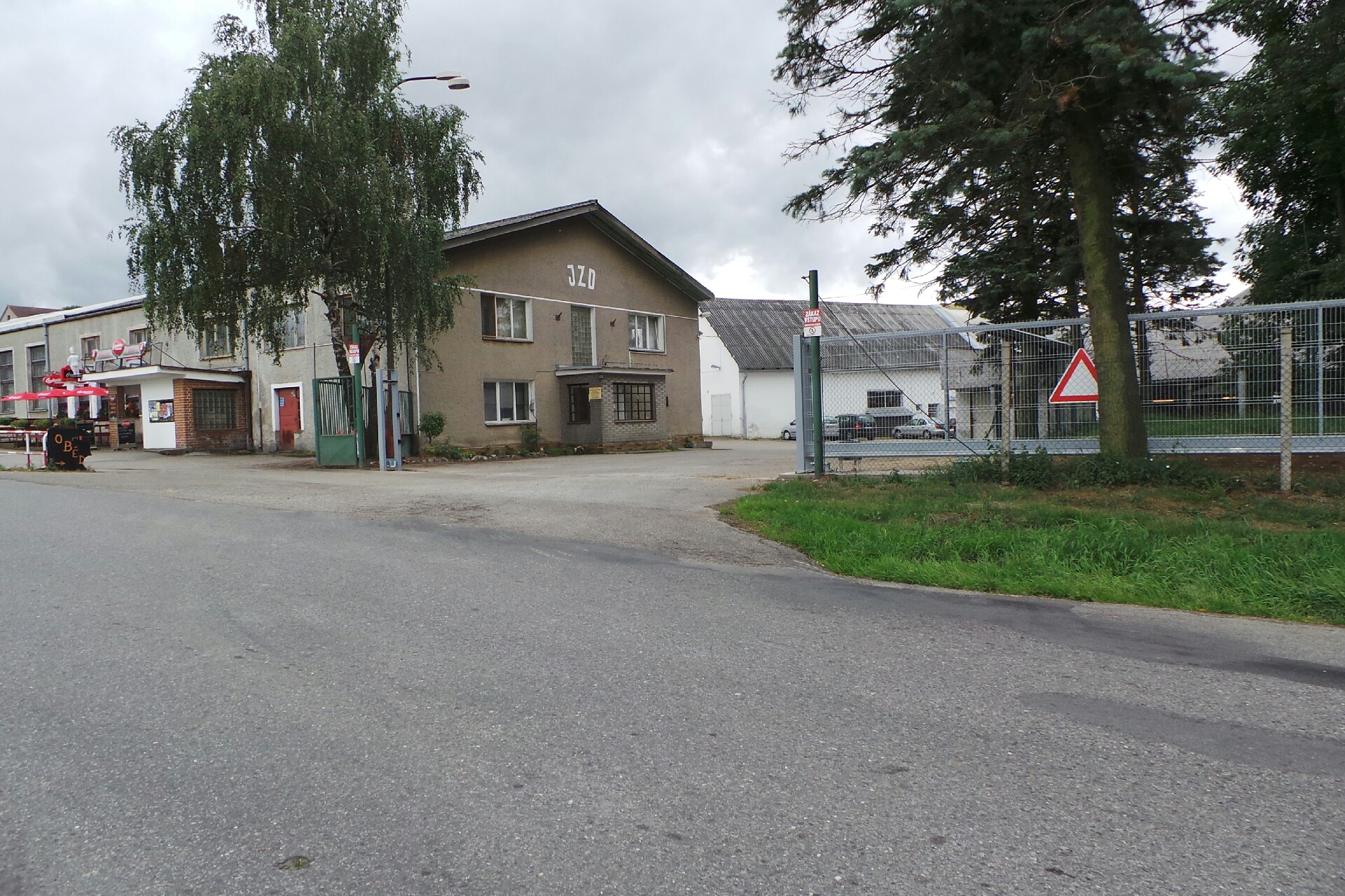 DZS STRUHAŘOV a. s.