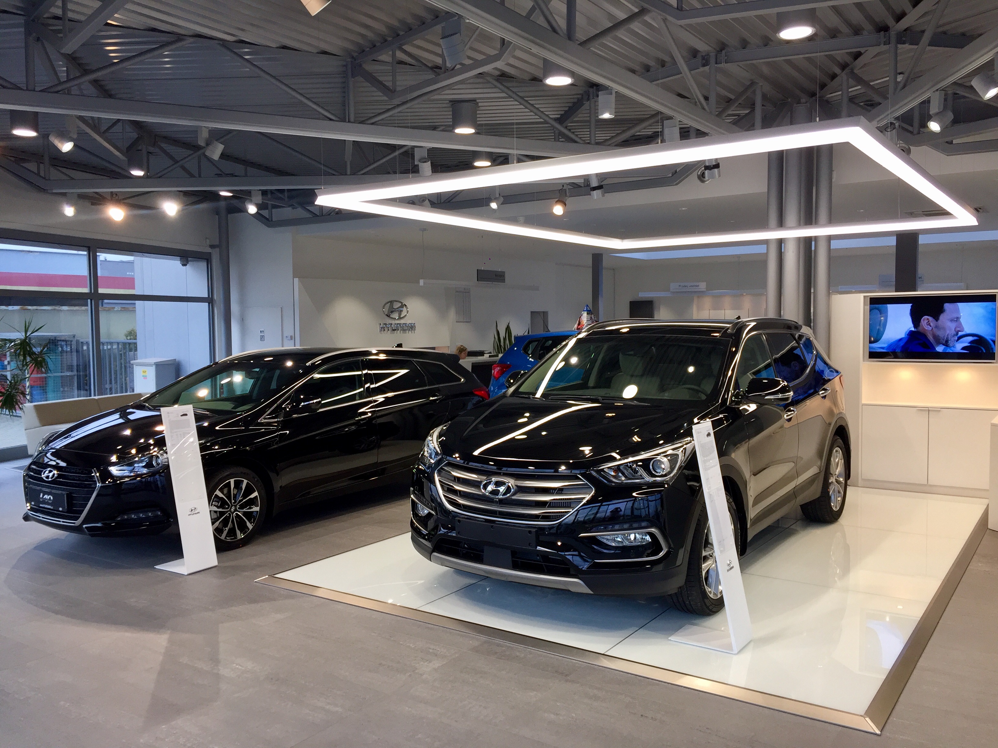 Hyundai Hradec foto 2