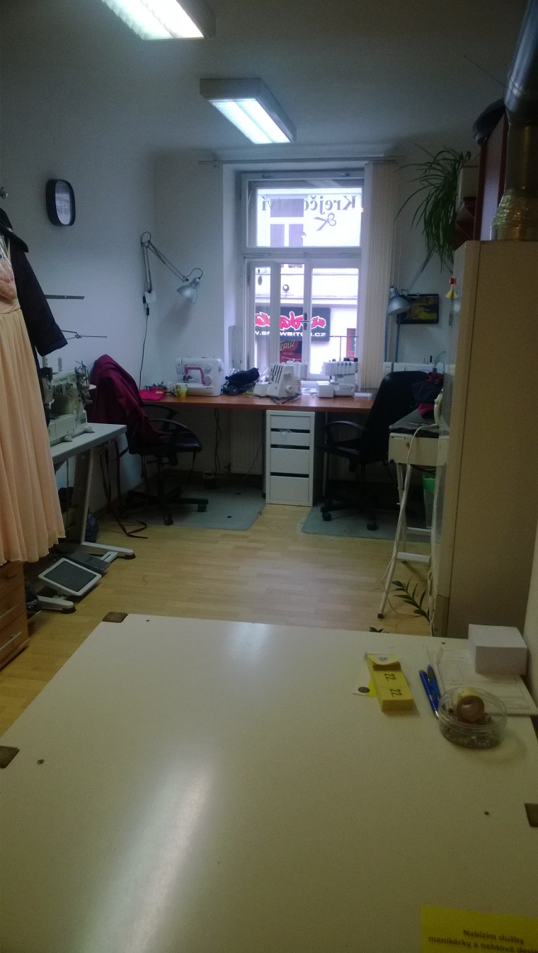 Krejčovství a úpravy oděvů Jiřina Vlčková foto 2