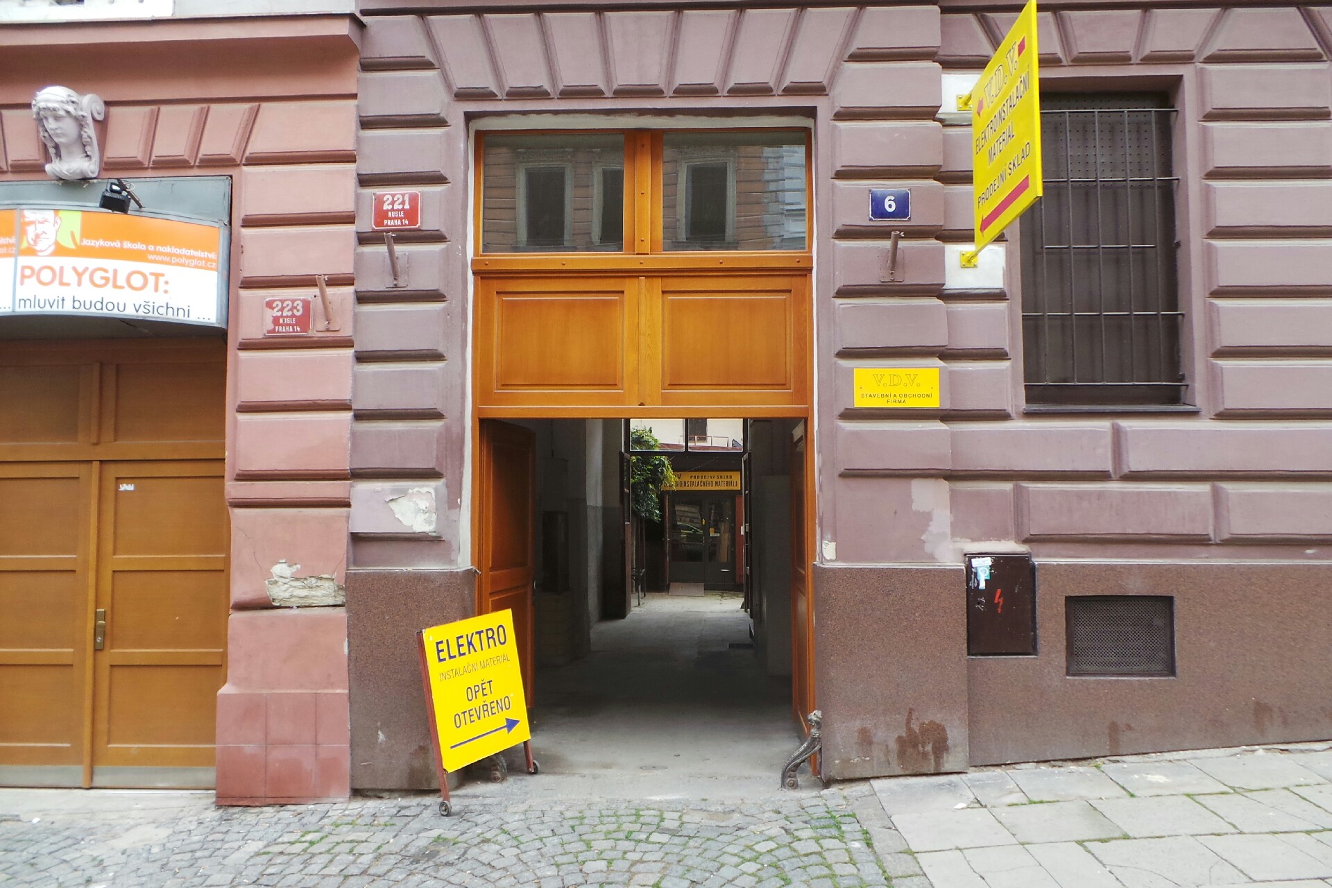 V.D.V., stavební a obchodní, spol. s r.o.