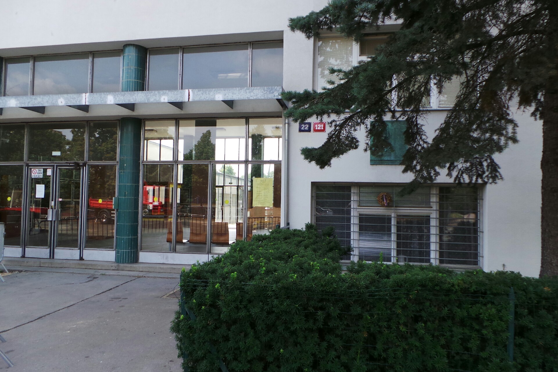 Základní Škola, Praha 3, nám. Jiřího z Lobkovic