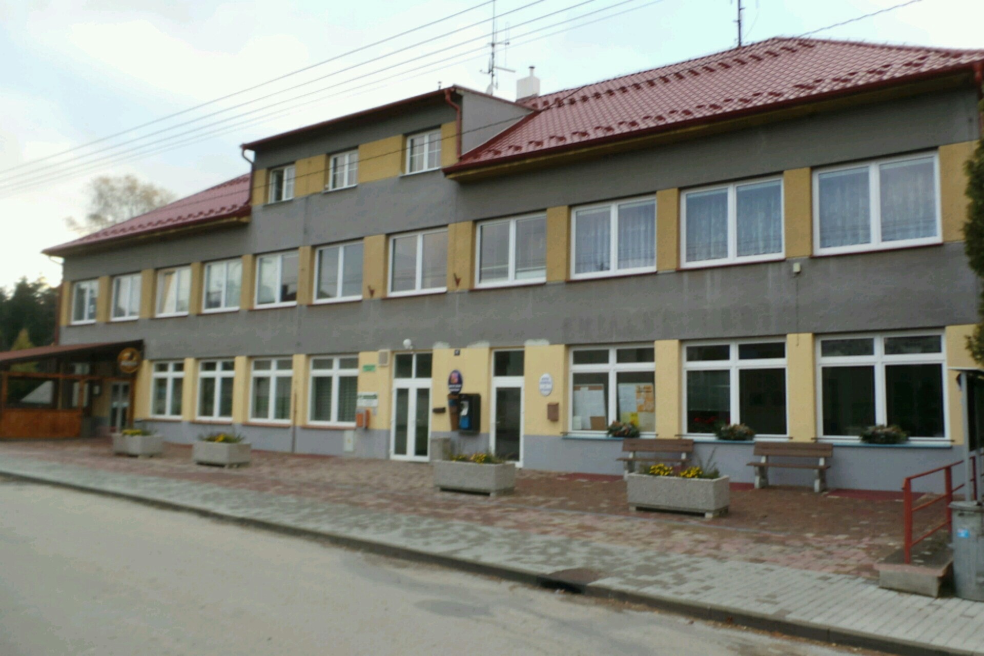 Rodvínov - obecní úřad foto 2