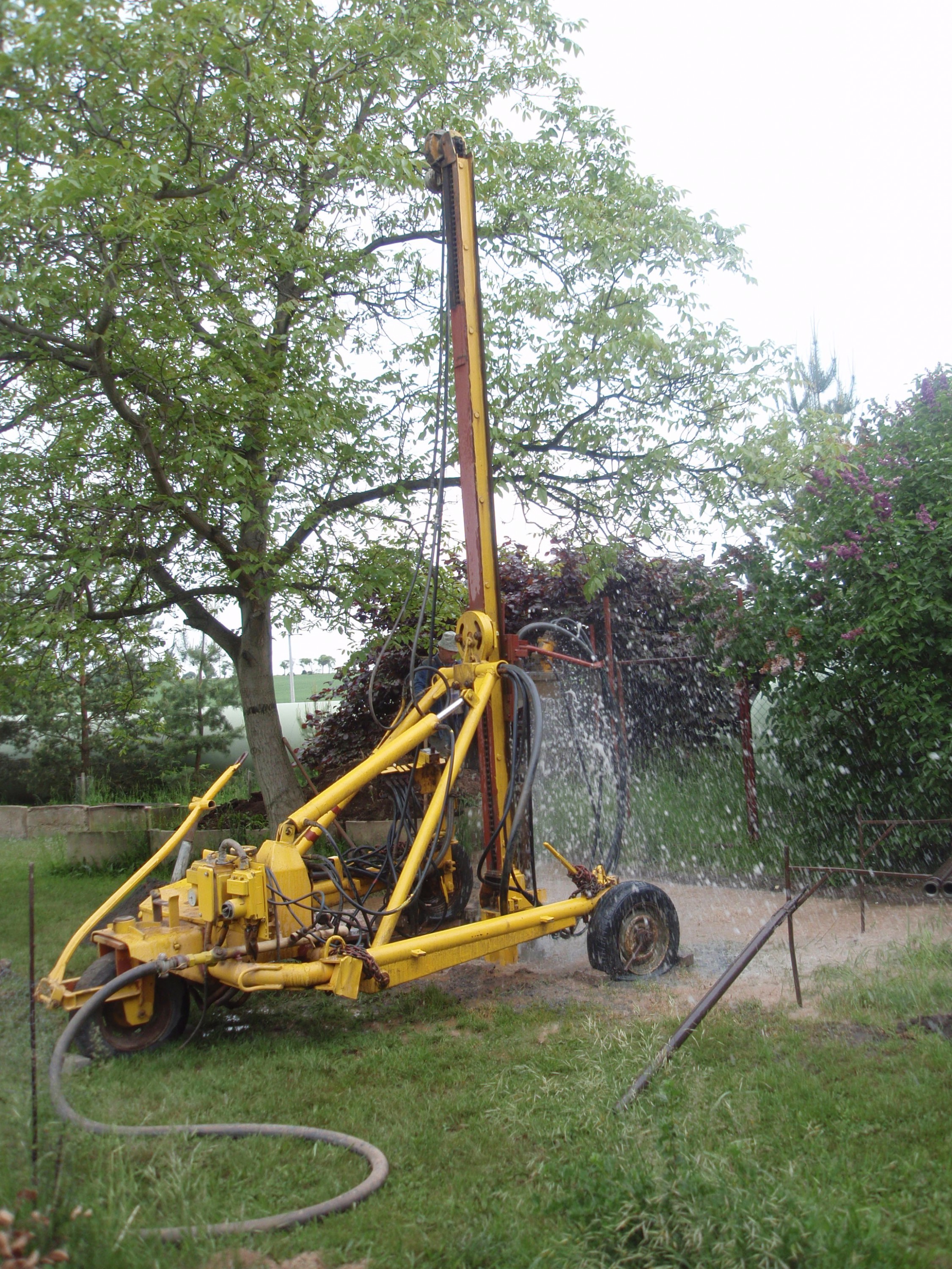 Pavel Procházka - VRTANÉ STUDNY foto 2