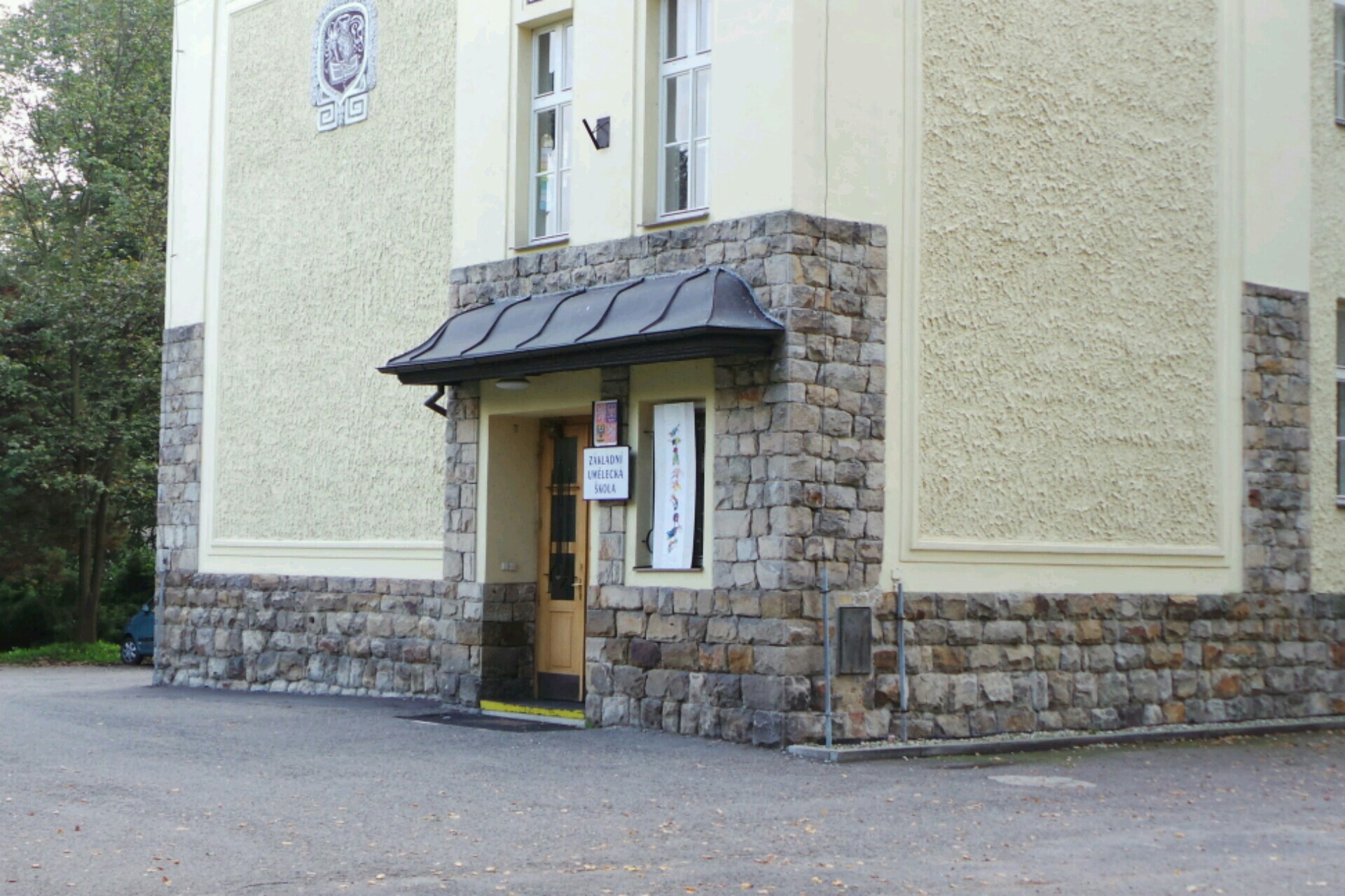 ZUŠ Rožnov pod Radhoštěm, Pionýrská foto 1