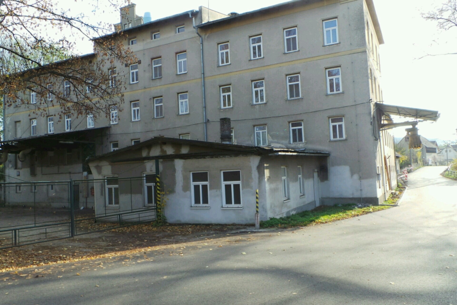 L. Klíma automatické mlýny Křesín - Libochovice foto 2