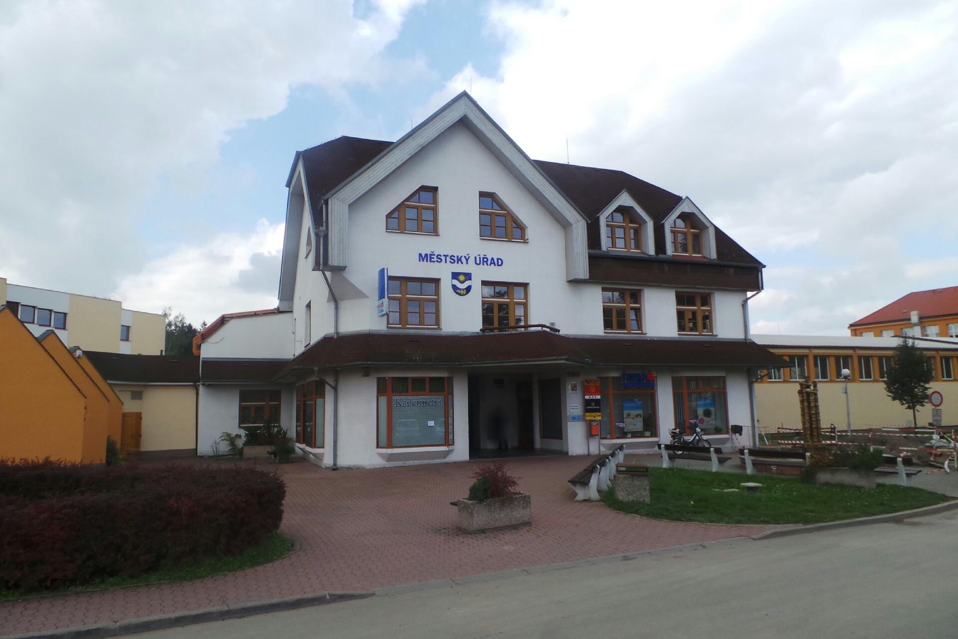 Planá nad Lužnicí - městský úřad