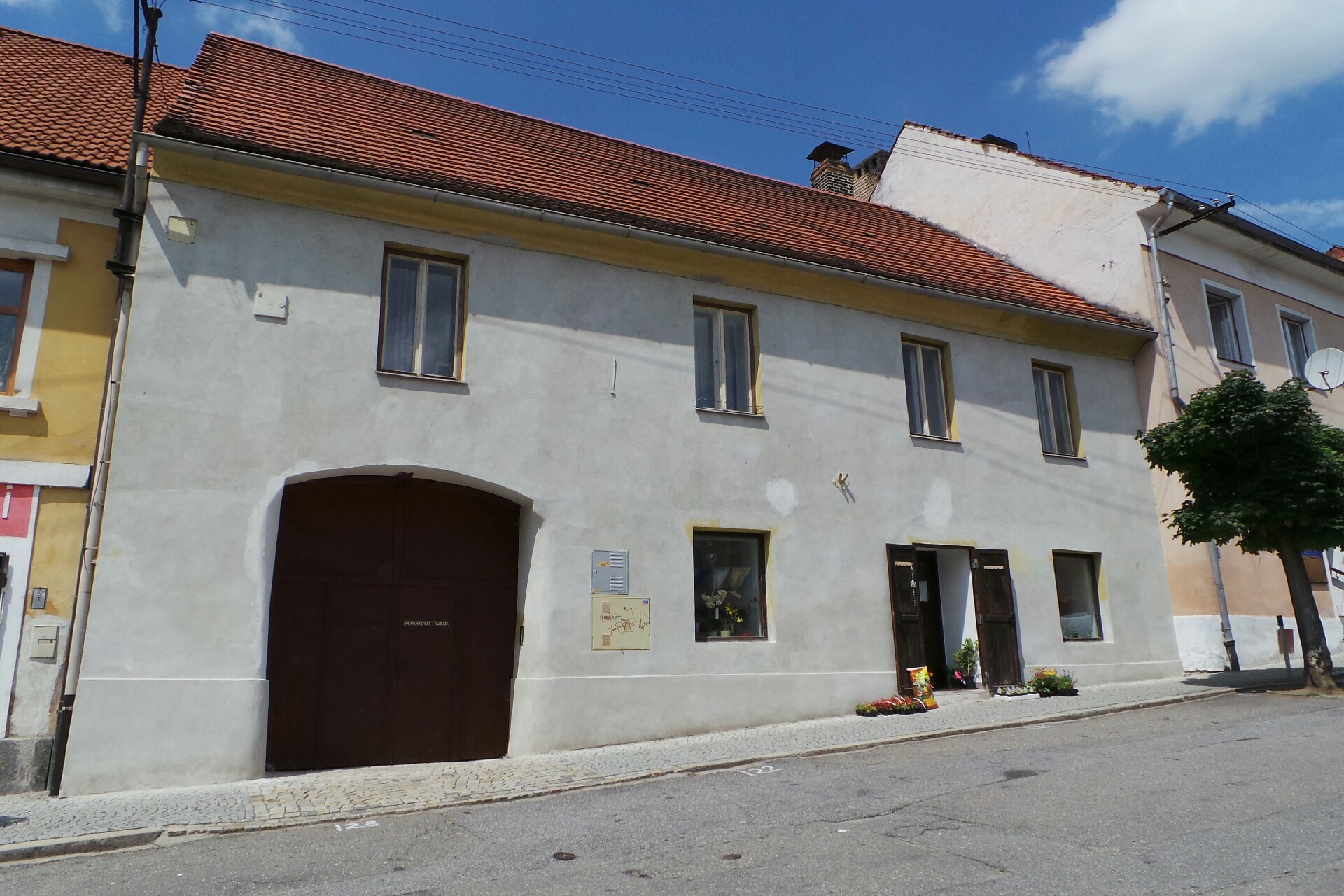 KVĚTINY - RYCHLOČISTÍRNA, veřejná obchodní společnost