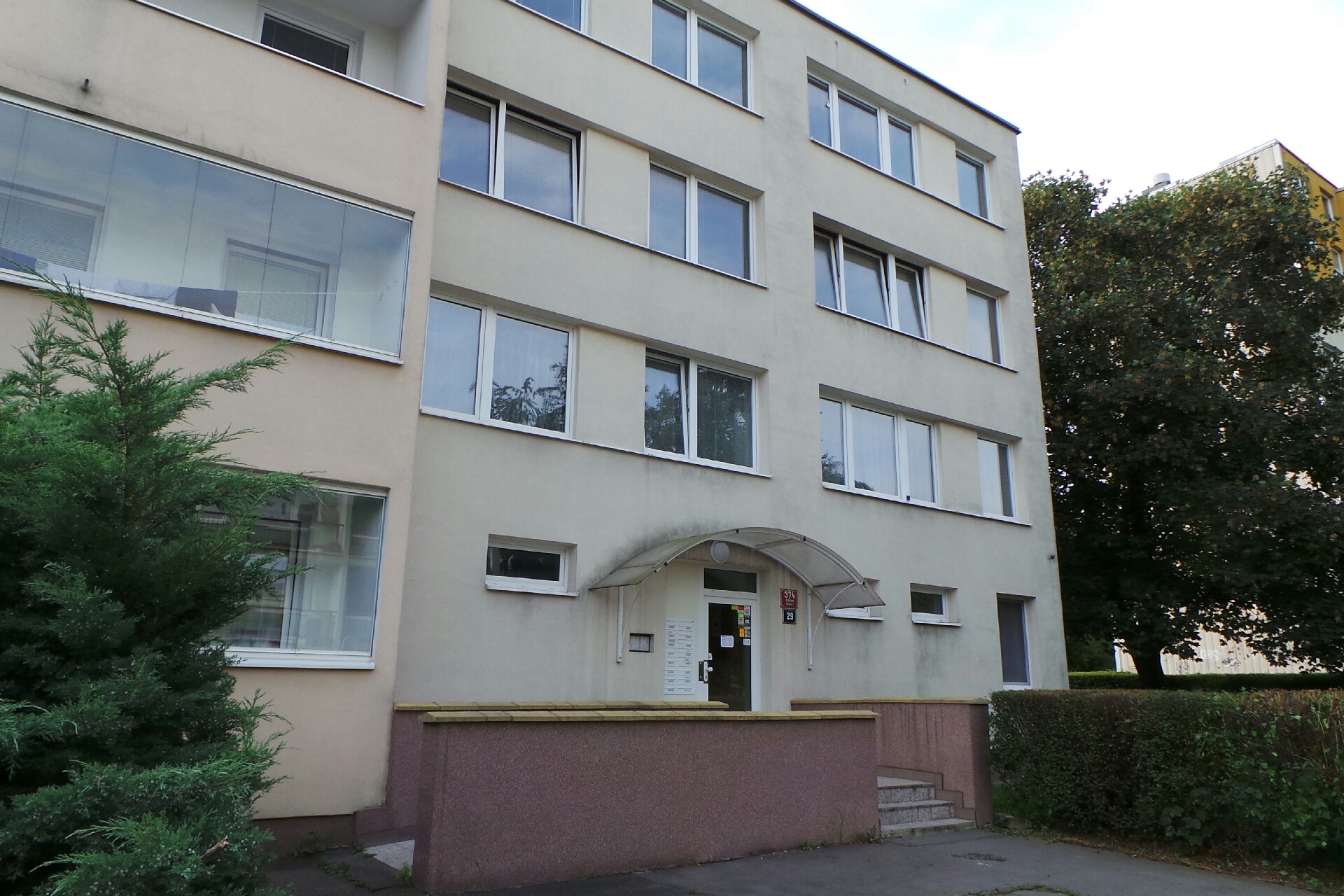 JUDr. Zora Švabíková