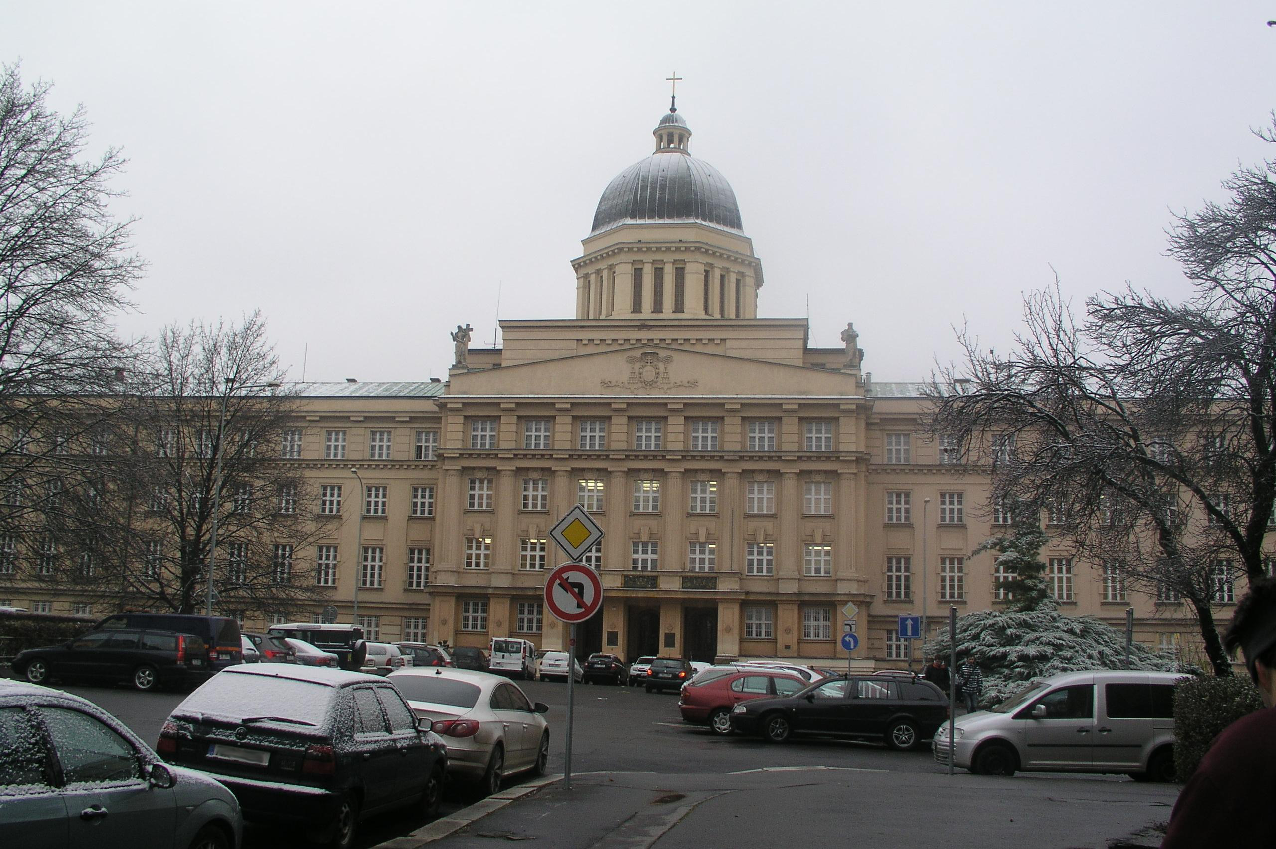 Alfa Language Clubs - Praha